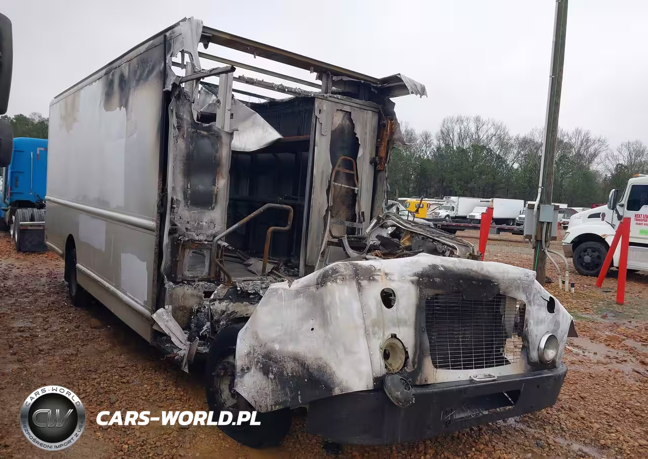 2010 Freightliner Chassis M Line Walk-In Van