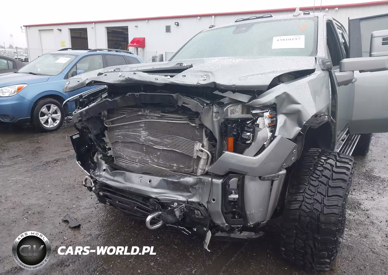 2024 GMC Sierra 3500Hd VIN:1GT49YEY9RF146623 - 10