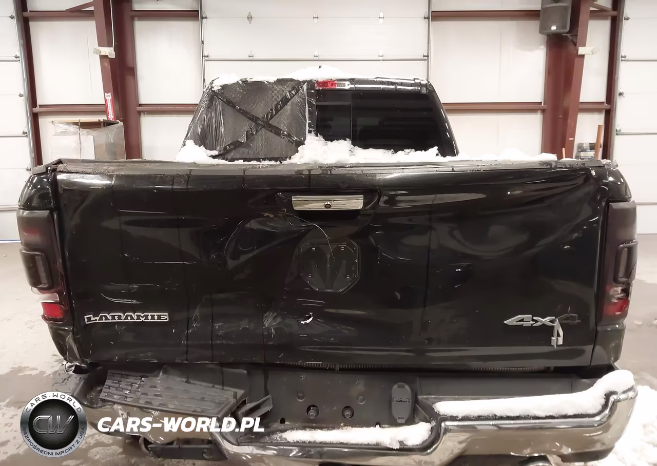 2020 Ram 1500 Laramie 4X4 5'7 Box VIN:1C6SRFJT5LN222574 - 16