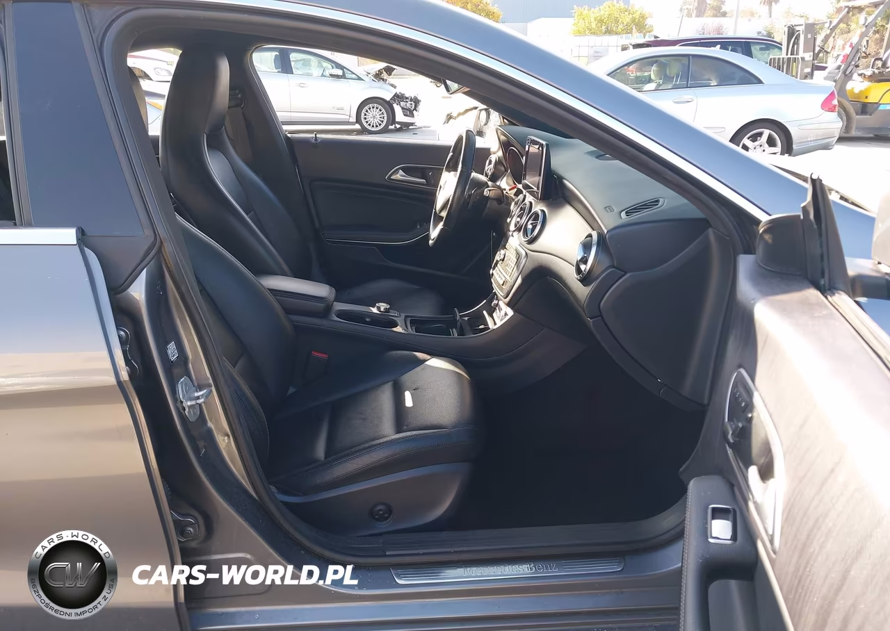 2015 Mercedes-Benz Cla 250 VIN:WDDSJ4EBXFN230718 - 5