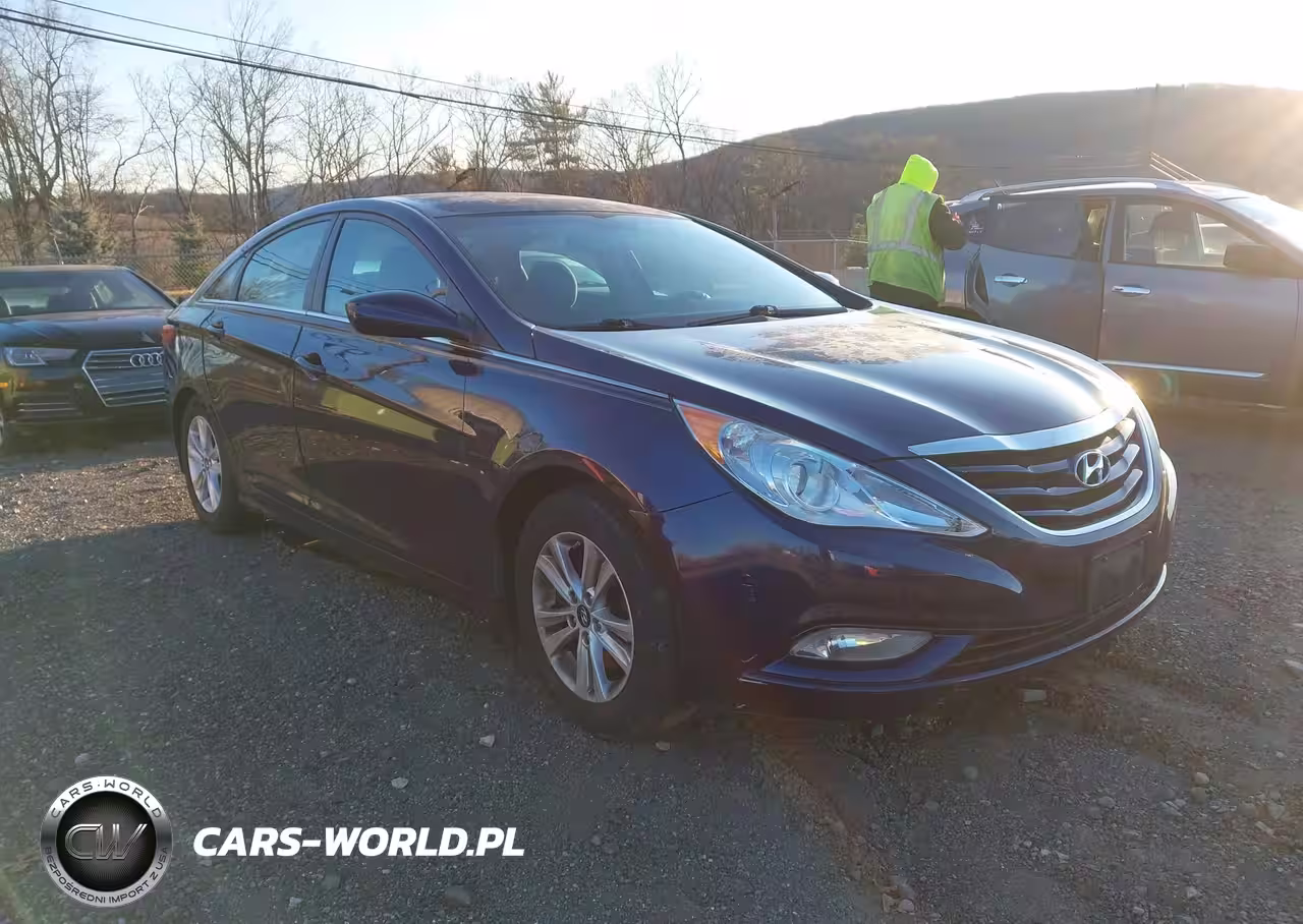 2013 Hyundai Sonata Gls