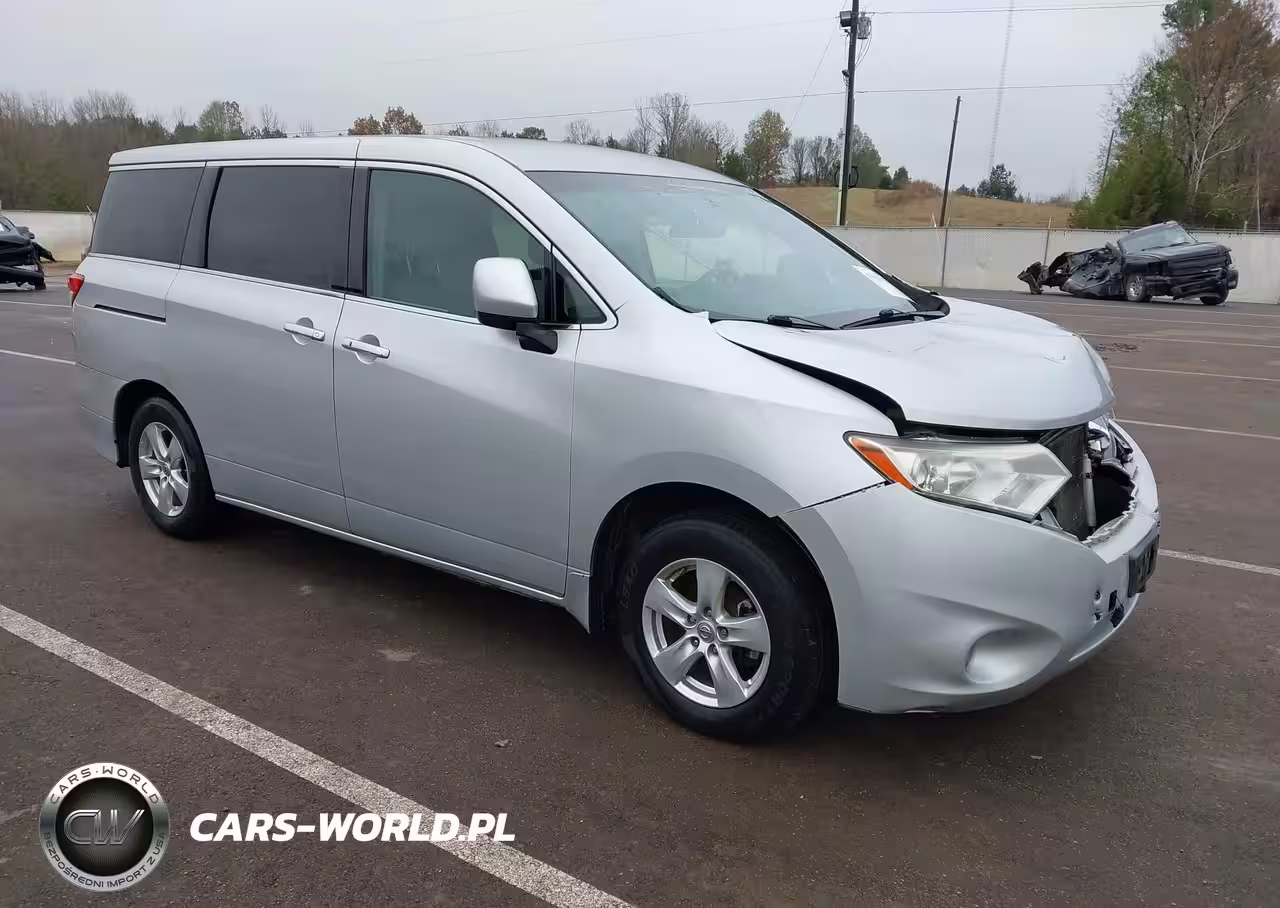 2015 Nissan Quest Sv