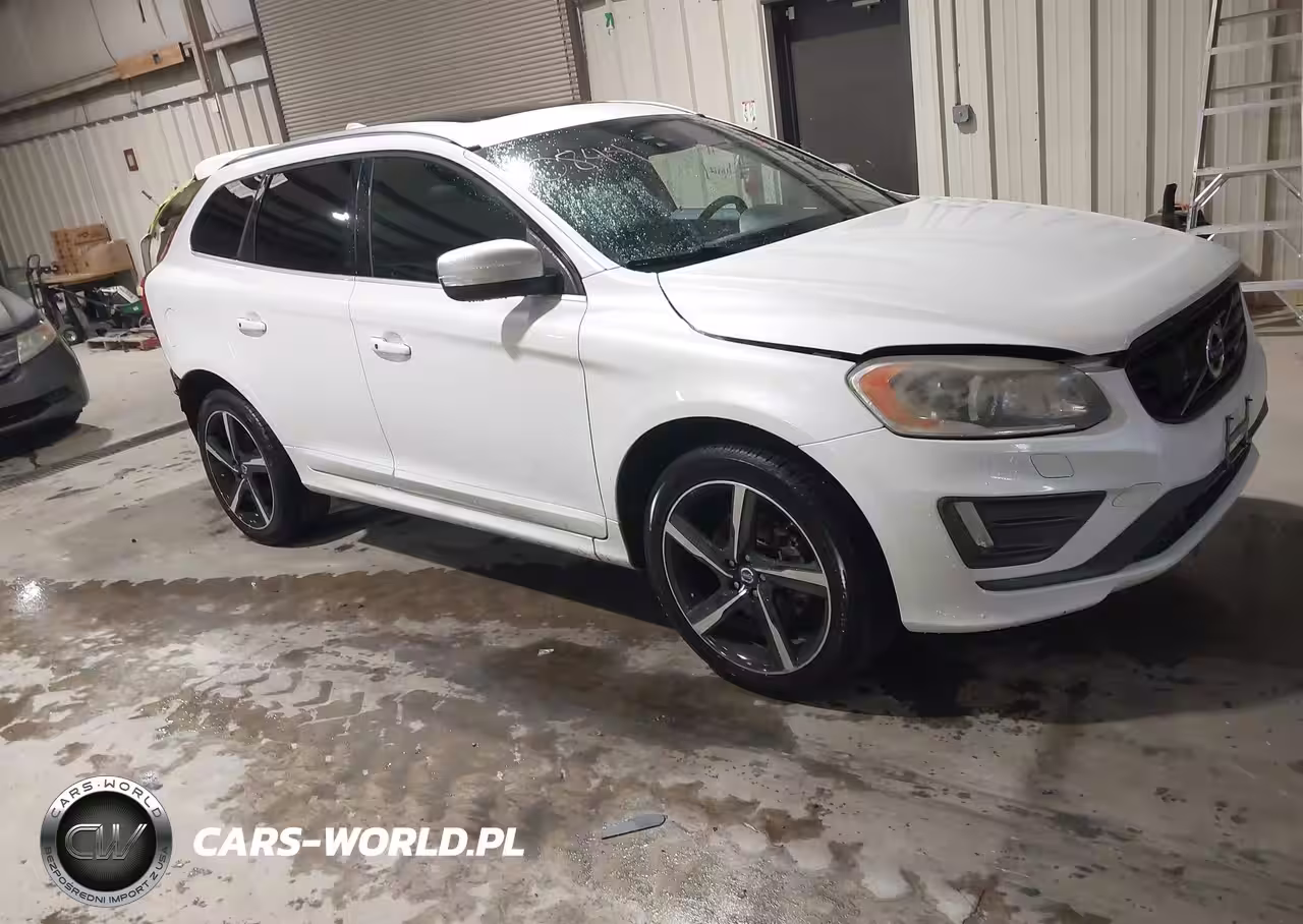 2015 Volvo Xc60 T6 R-Design Platinum
