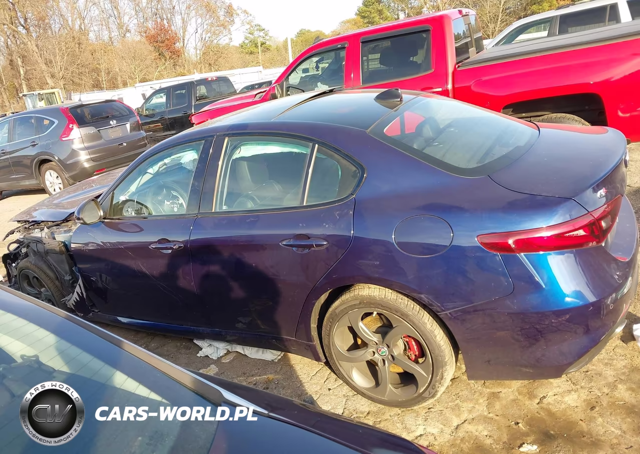 2017 Alfa Romeo Giulia Ti Awd VIN:ZARFAEEN5H7540431 - 14