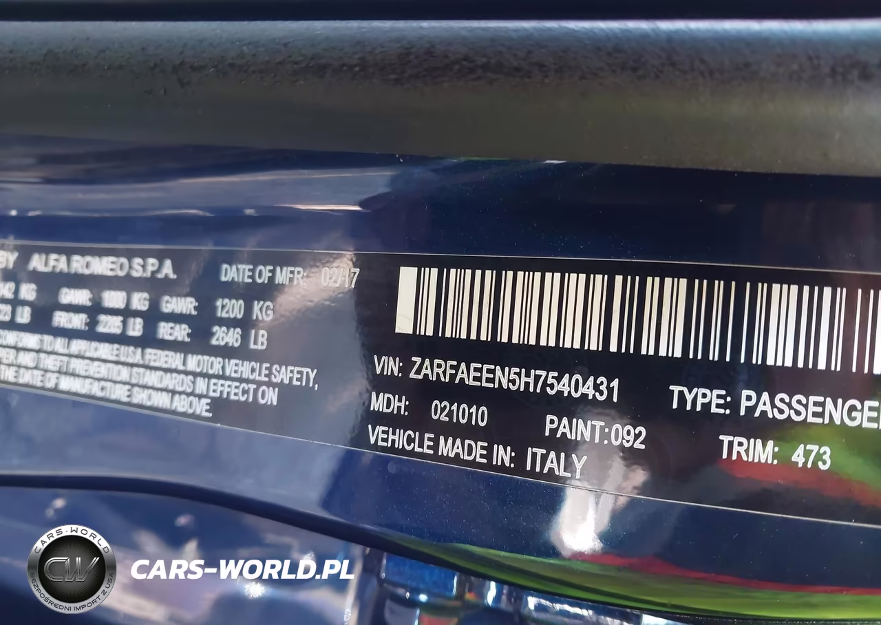 2017 Alfa Romeo Giulia Ti Awd VIN:ZARFAEEN5H7540431 - 9