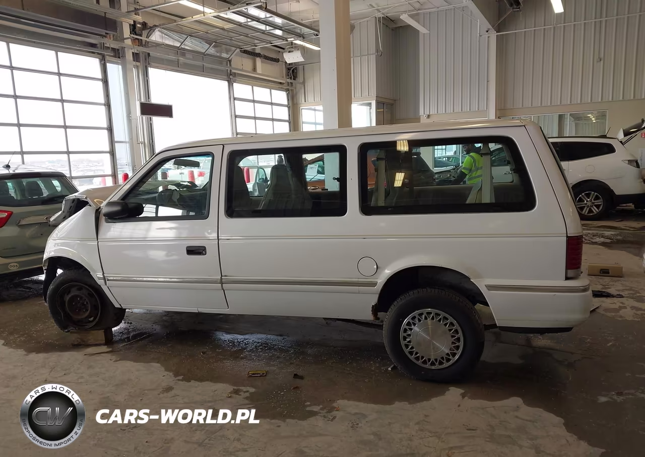 1993 Plymouth Grand Voyager Se VIN:1P4GH44R2PX534086 - 14