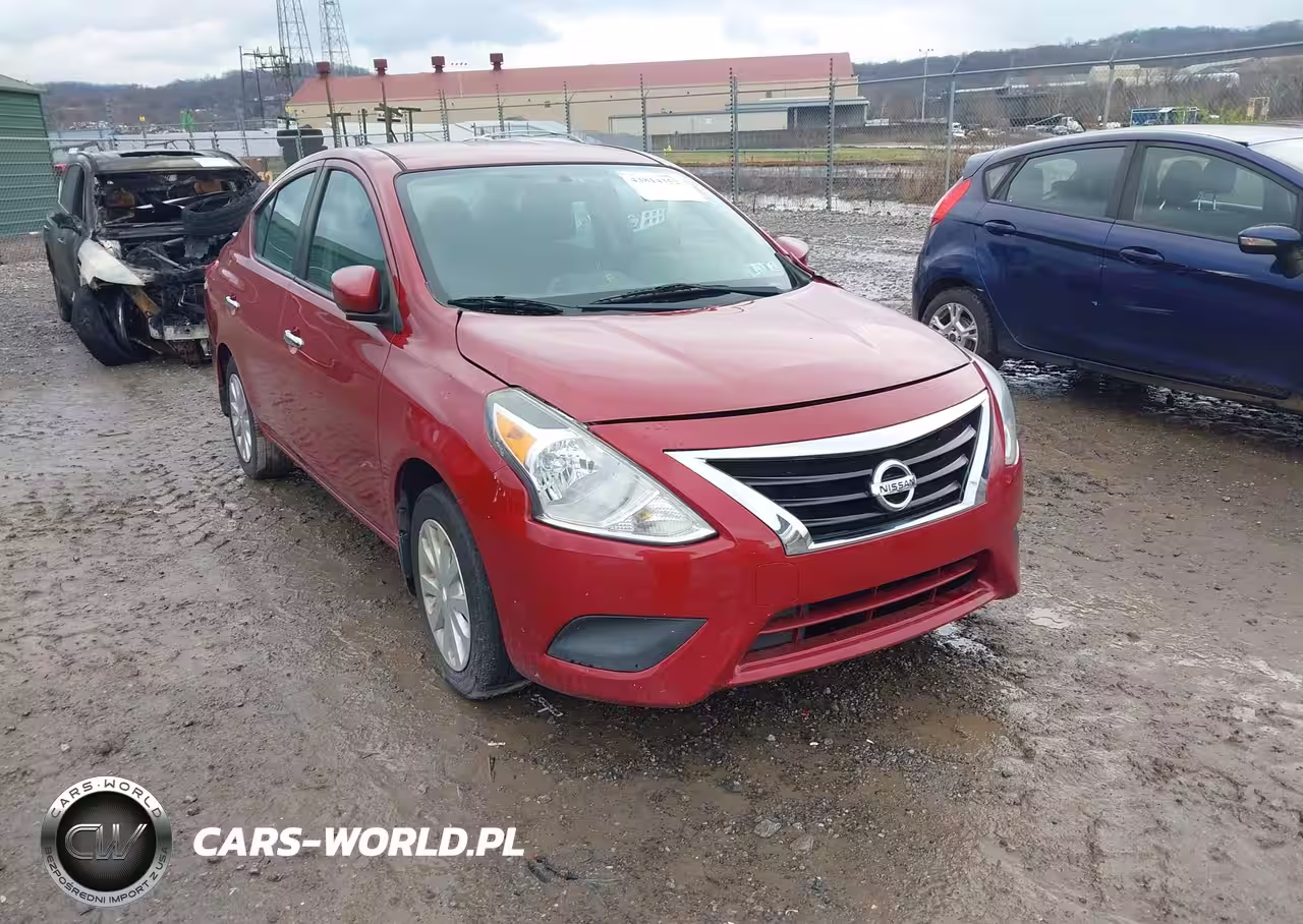 2015 Nissan Versa 1.6 Sv