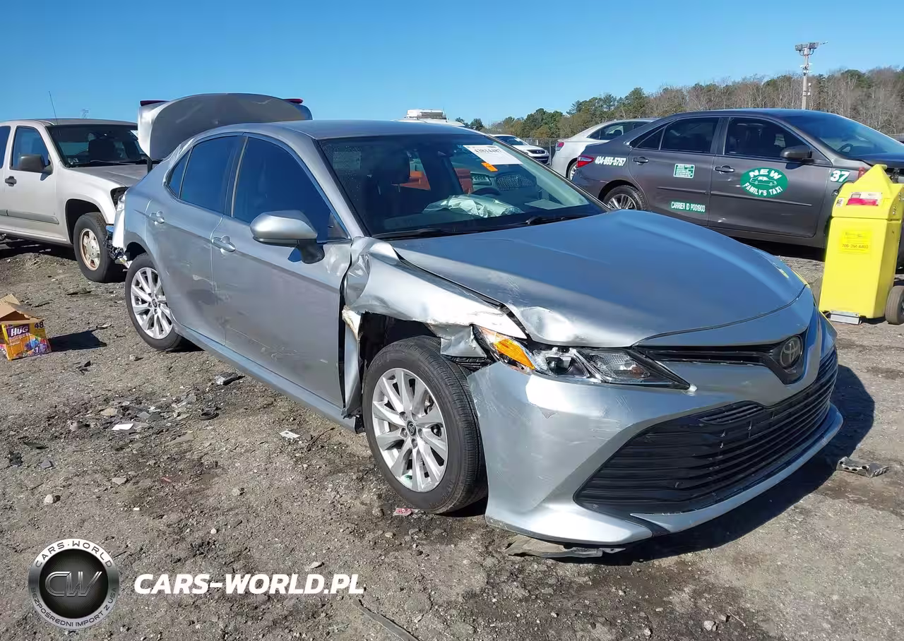 2020 Toyota Camry Le