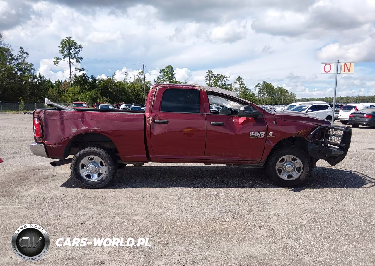2017 Ram 2500 Tradesman 4X4 6'4 Box VIN:3C6UR5CL0HG554115 - 14