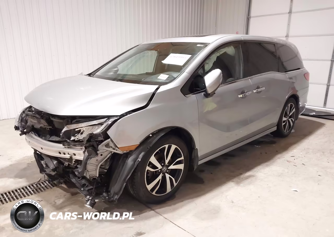 2018 Honda Odyssey Elite VIN:5FNRL6H90JB048332 - 2