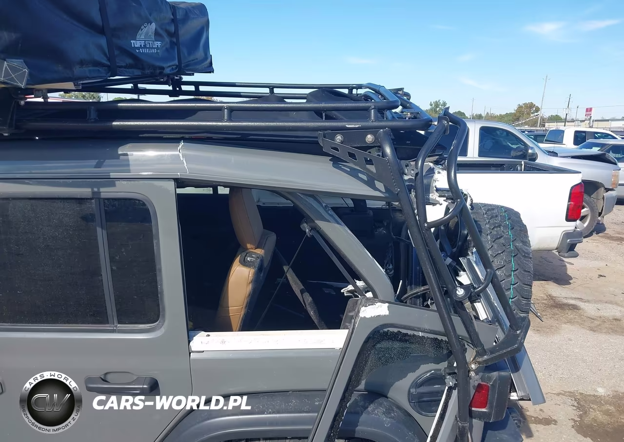 2021 Jeep Wrangler Unlimited Rubicon 4X4 VIN:1C4HJXFGXMW631192 - 11