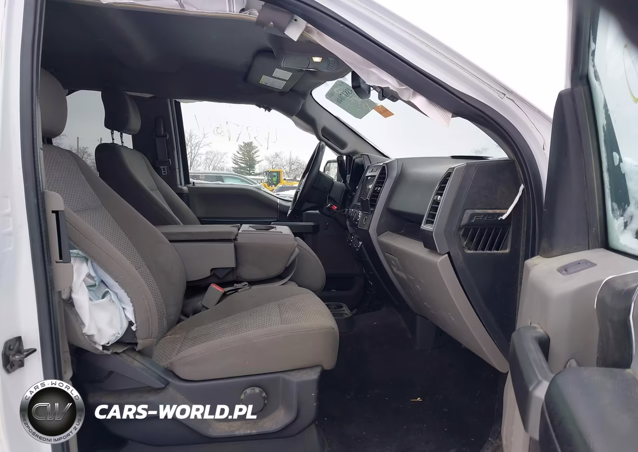2017 Ford F-150 Xlt VIN:1FTEX1CF6HKC58661 - 5