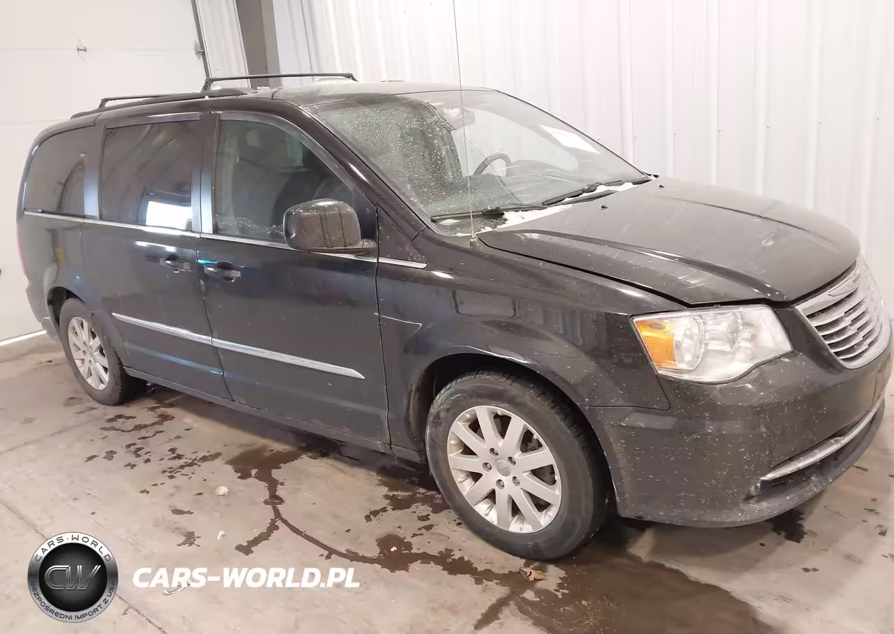 2016 Chrysler Town & Country Touring