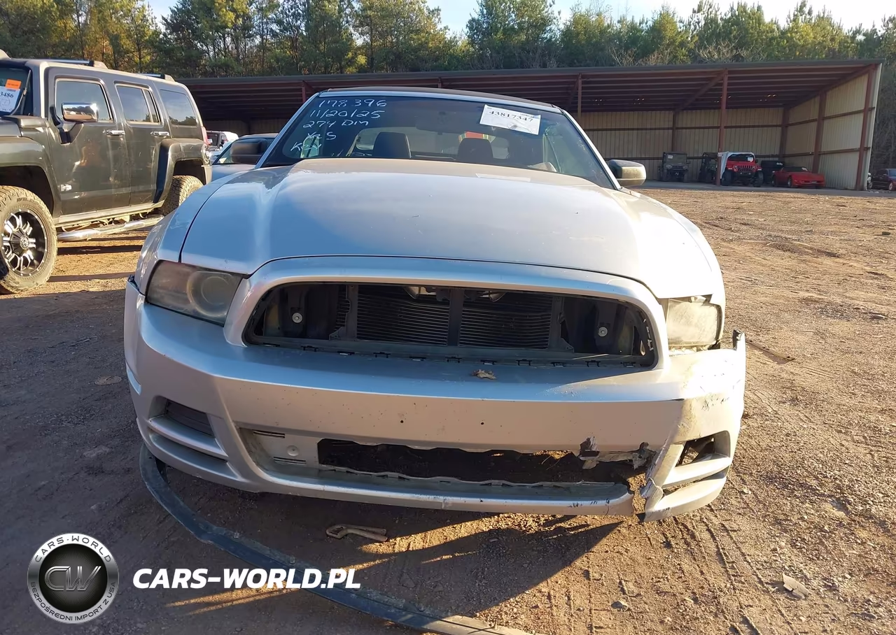2014 Ford Mustang V6 VIN:1ZVBP8EM1E5205848 - 13
