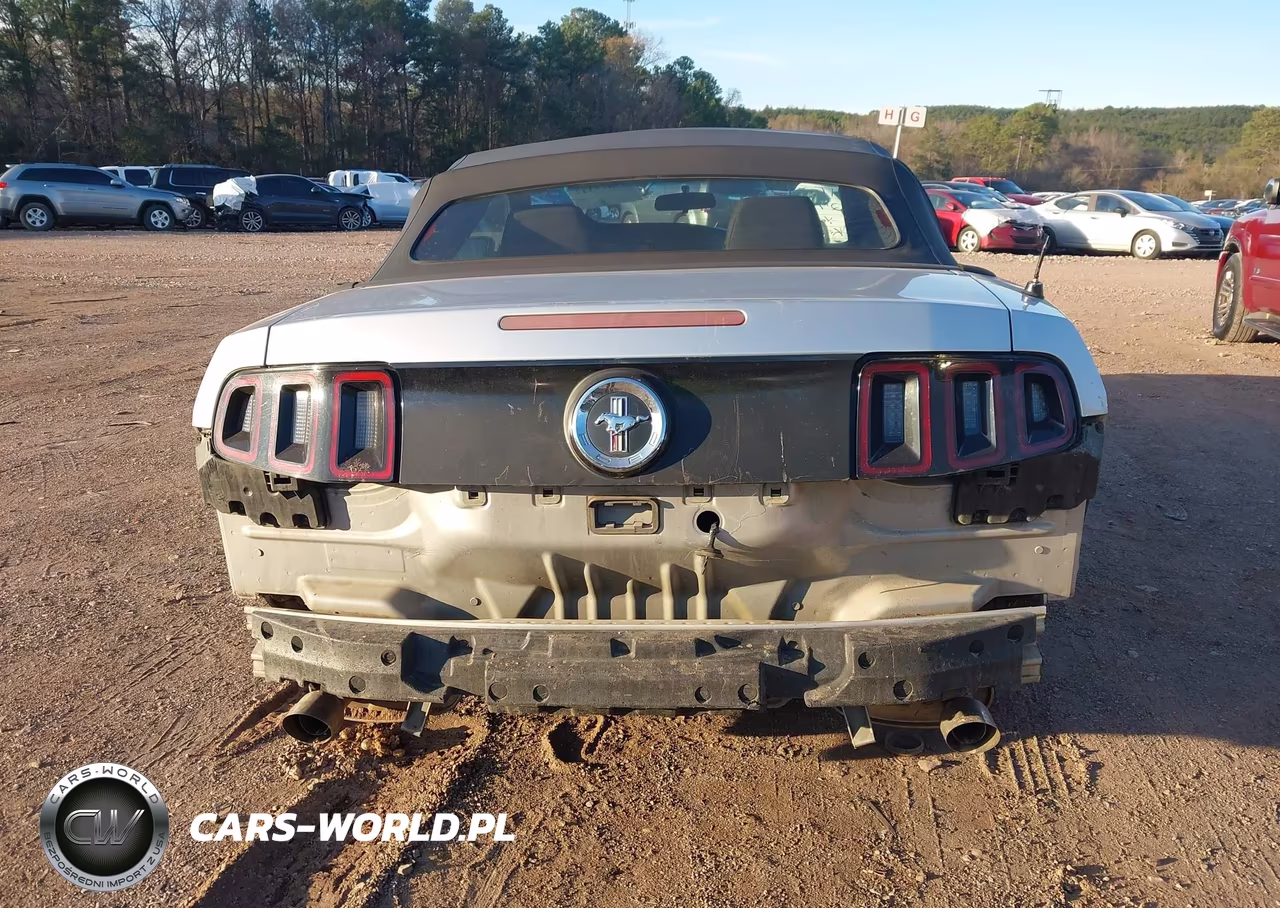2014 Ford Mustang V6 VIN:1ZVBP8EM1E5205848 - 17