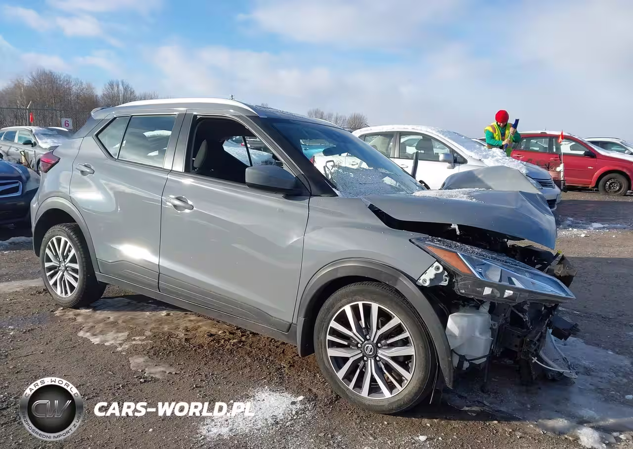2021 Nissan Kicks Sv Xtronic Cvt