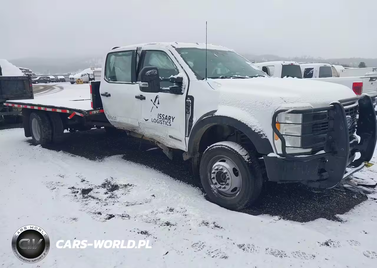 2023 Ford F-550 Chassis Xl