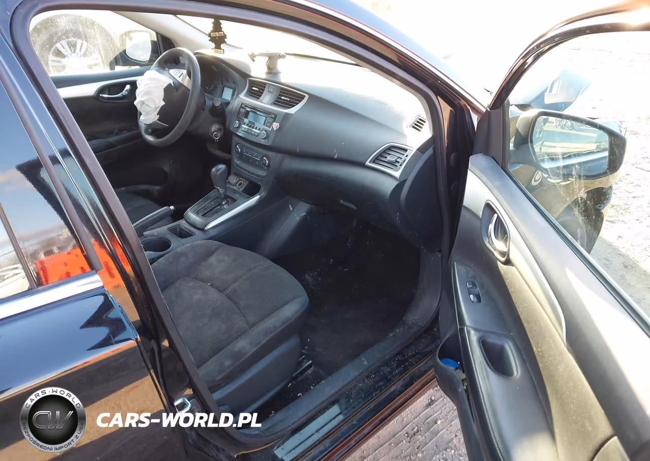 2017 Nissan Sentra S VIN:3N1AB7AP5HY235758 - 5