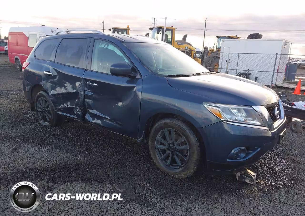 2015 Nissan Pathfinder S