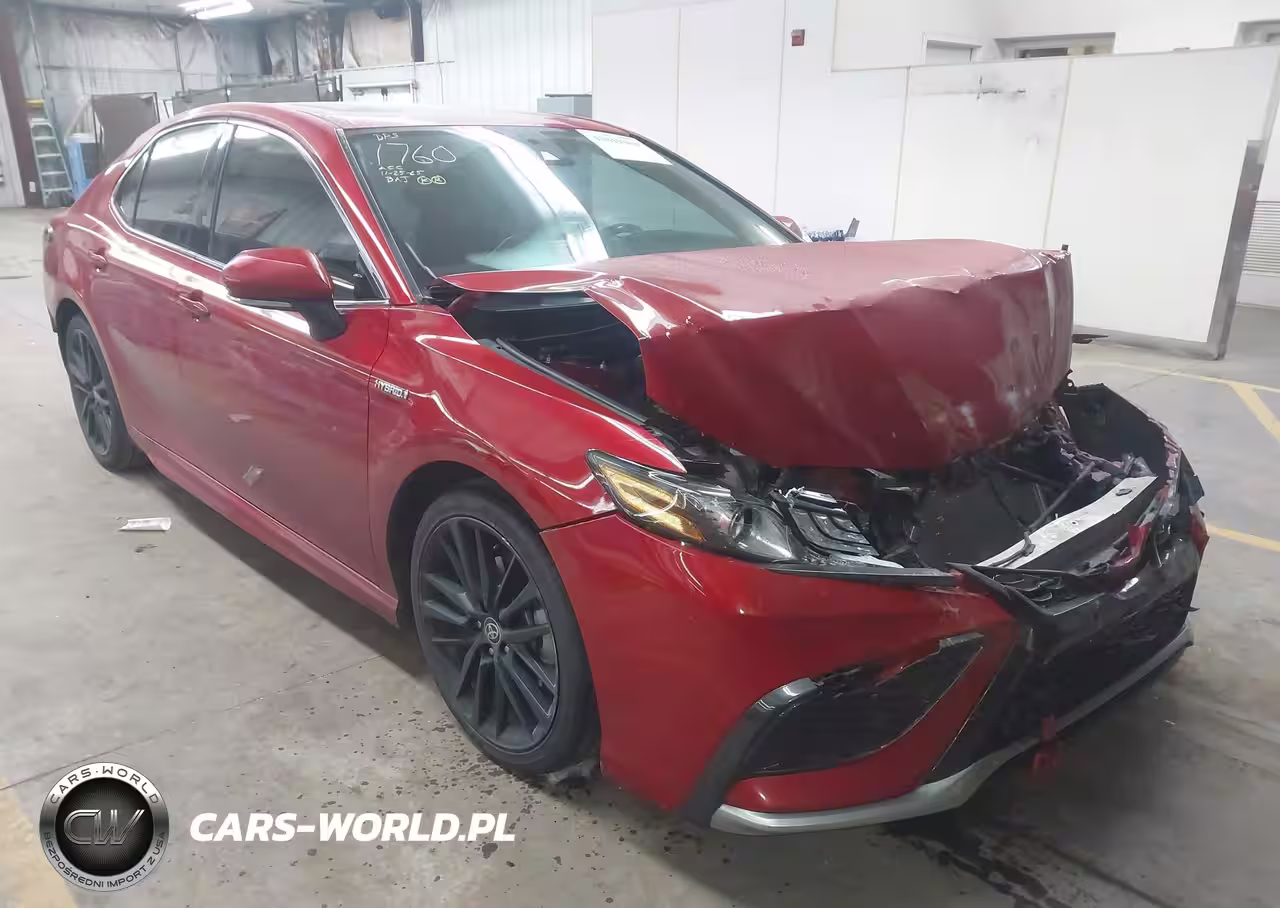 2021 Toyota Camry Xse Hybrid