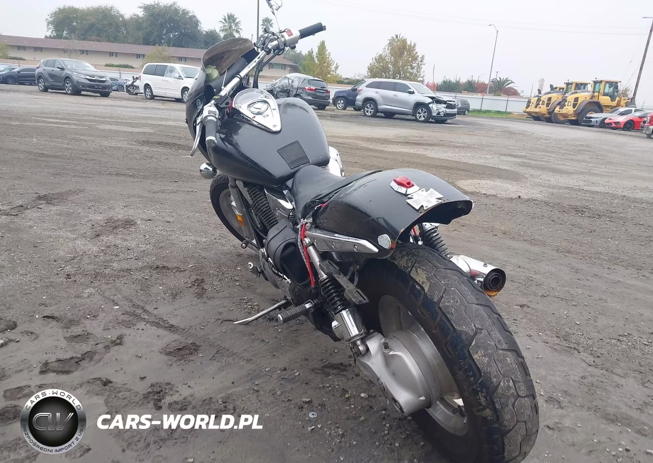 2004 Honda Vtx1300 C VIN:1HFSC551X4A000303 - 3