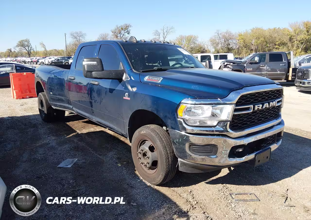 2024 Ram 3500 Tradesman 4X4 8' Box