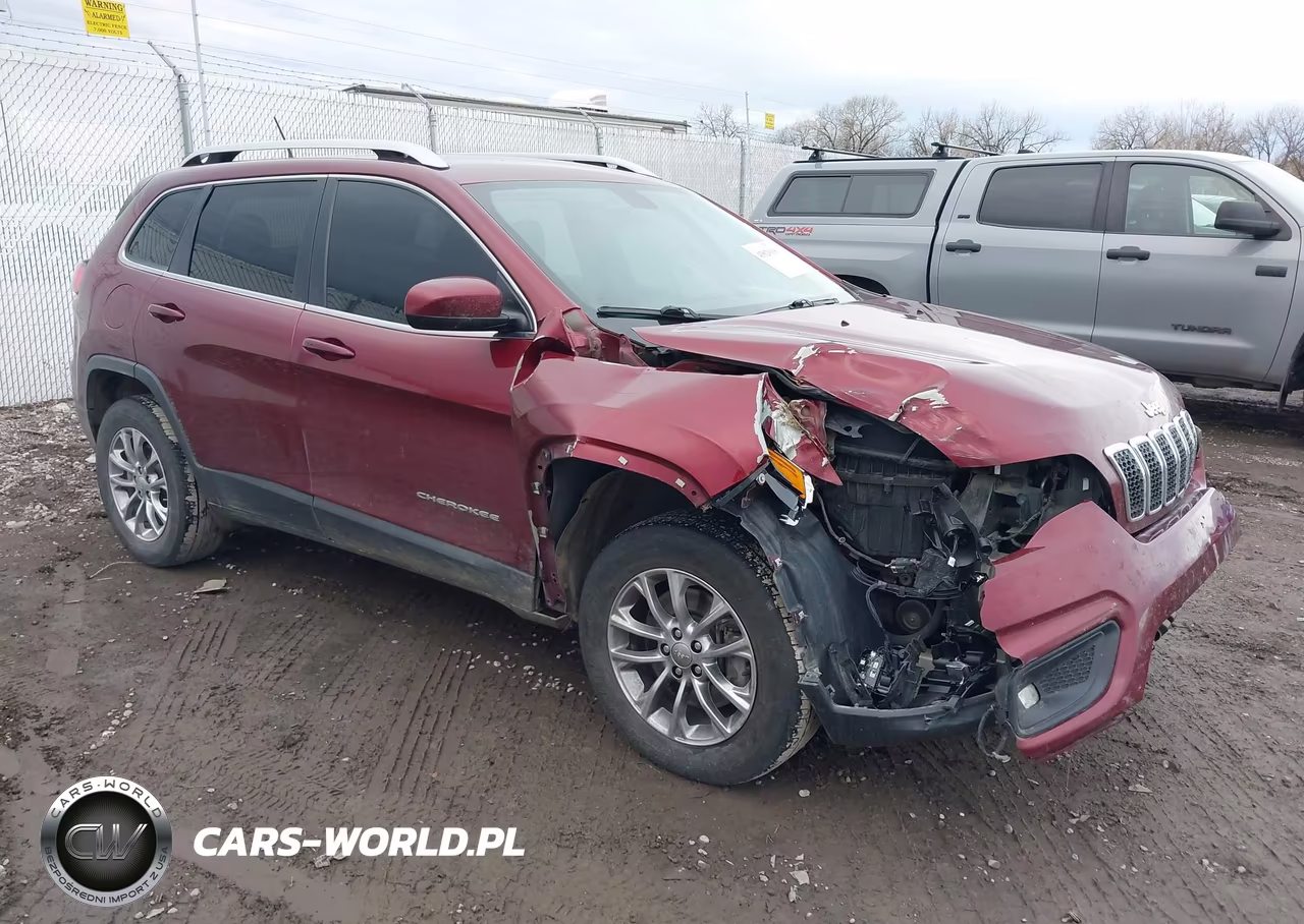 2019 Jeep Cherokee Latitude Plus 4X4 – zdjęcie 1 z 18