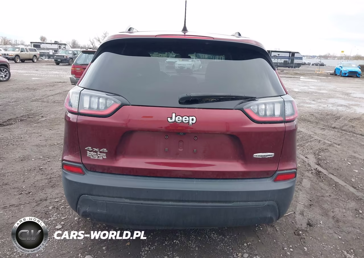 2019 Jeep Cherokee Latitude Plus 4X4 VIN:1C4PJMLB9KD182518 - 16