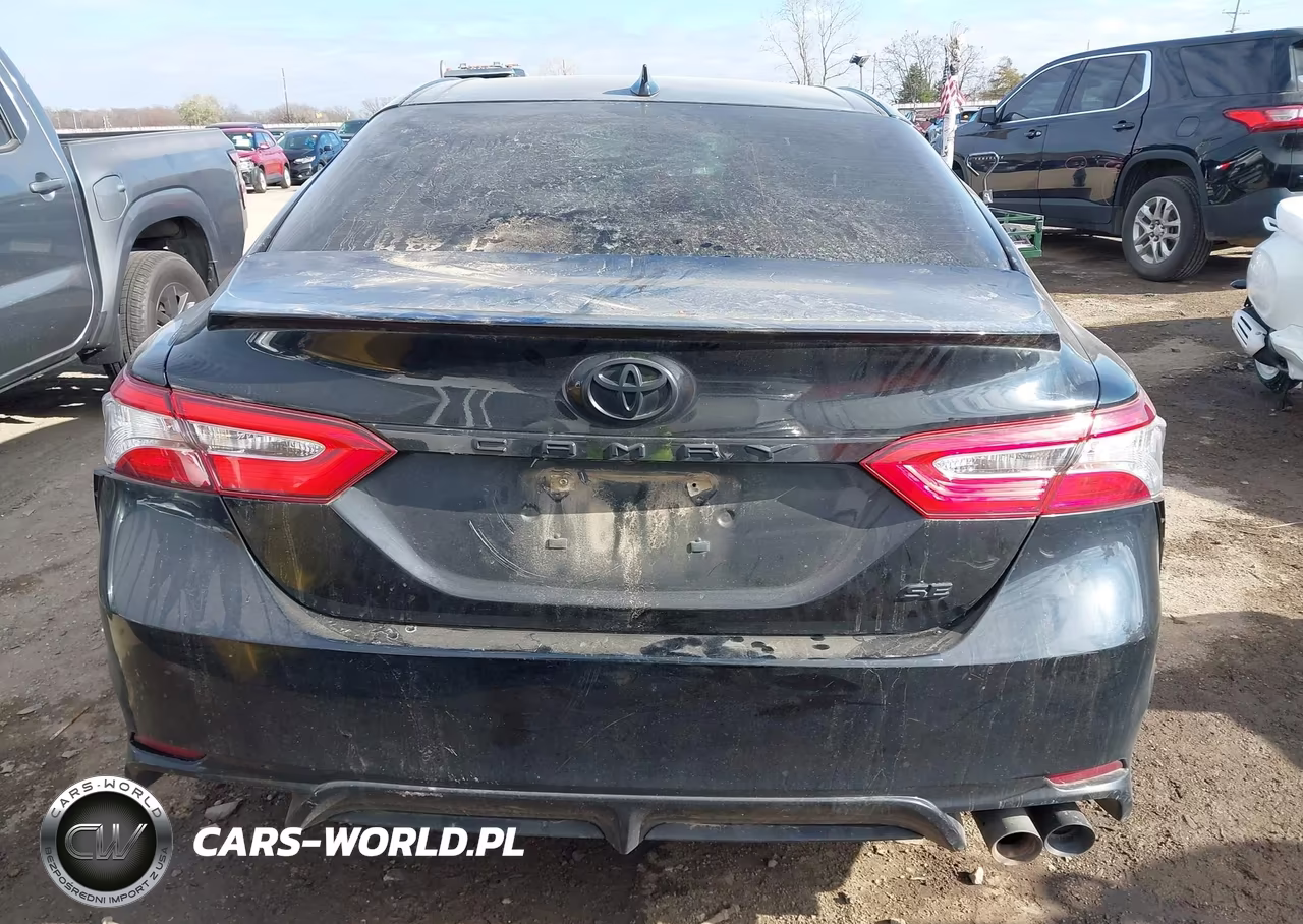 2020 Toyota Camry Se VIN:4T1G11AKXLU387134 - 17