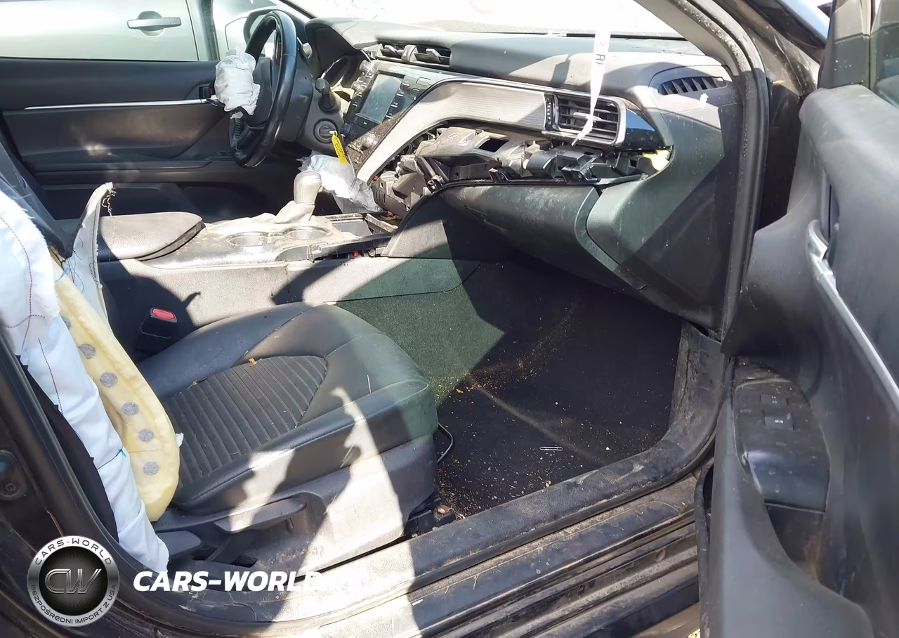 2020 Toyota Camry Se VIN:4T1G11AKXLU387134 - 5