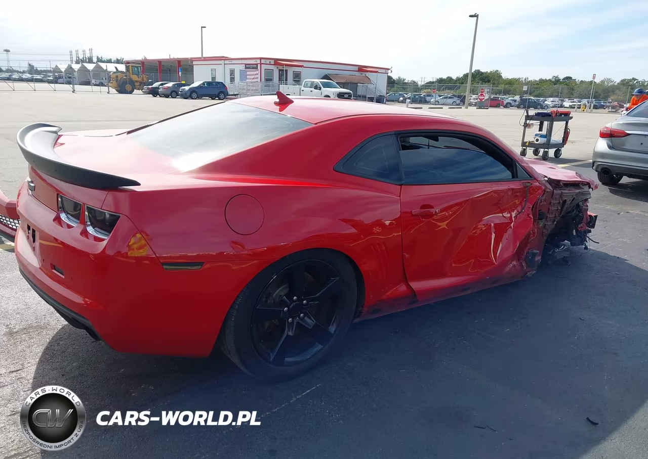 2010 Chevrolet Camaro 2Ss VIN:2G1FT1EW2A9171739 - 4