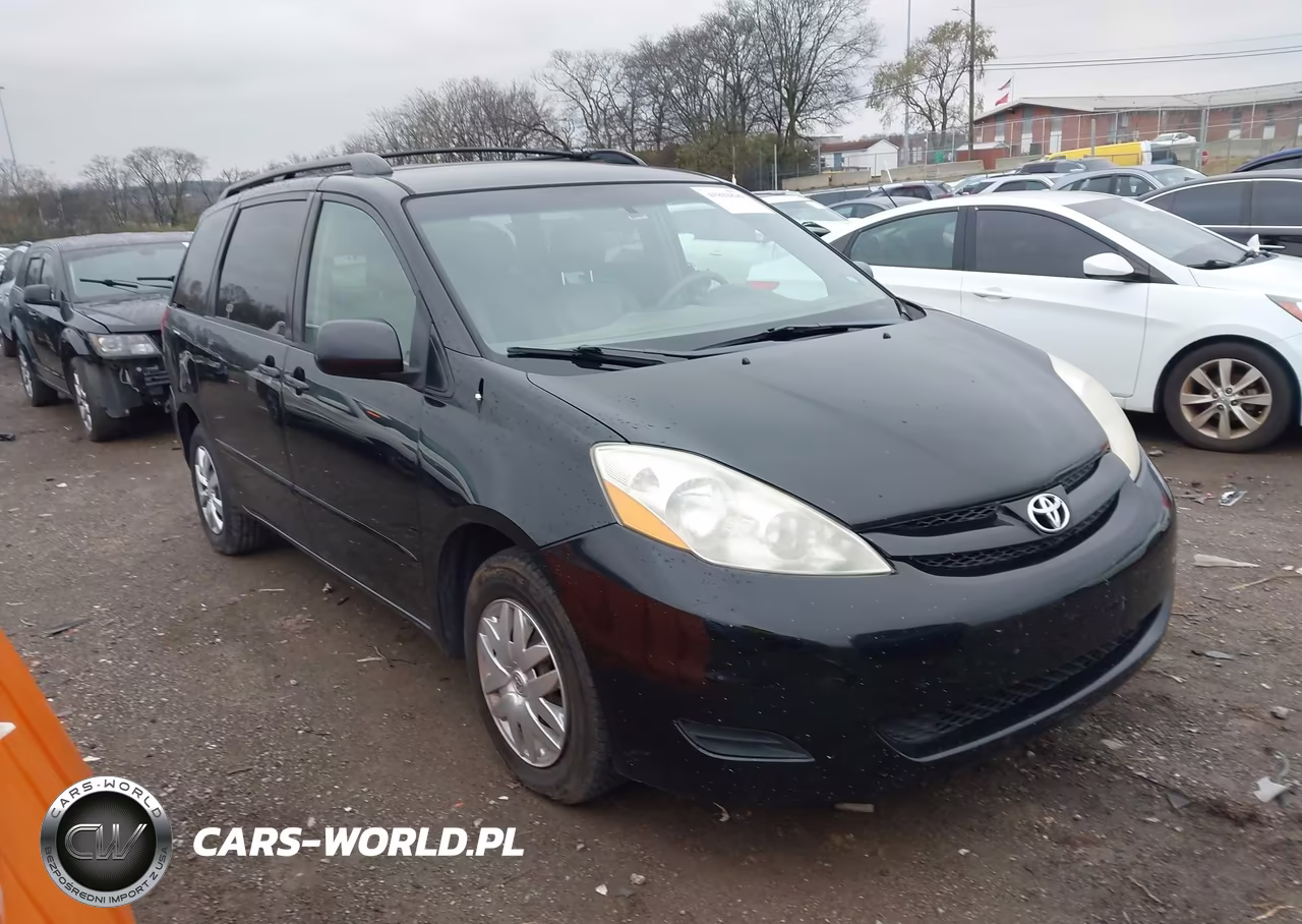 2008 Toyota Sienna Le – zdjęcie 1 z 11