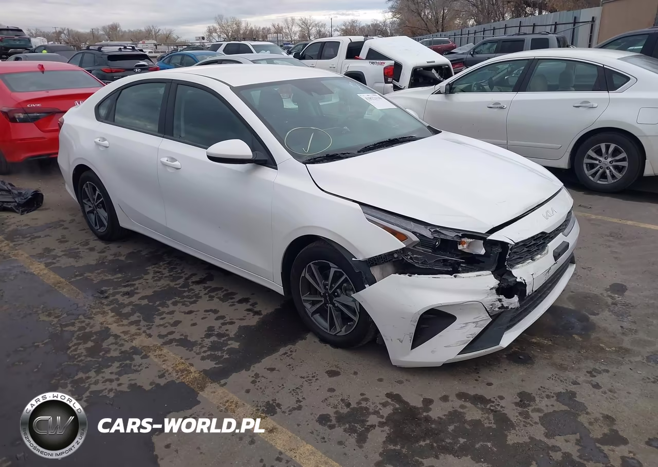 2024 Kia Forte Lx