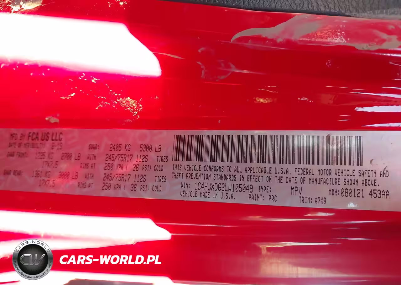 2020 Jeep Wrangler Unlimited Sport S 4X4 VIN:1C4HJXDG3LW105049 - 9