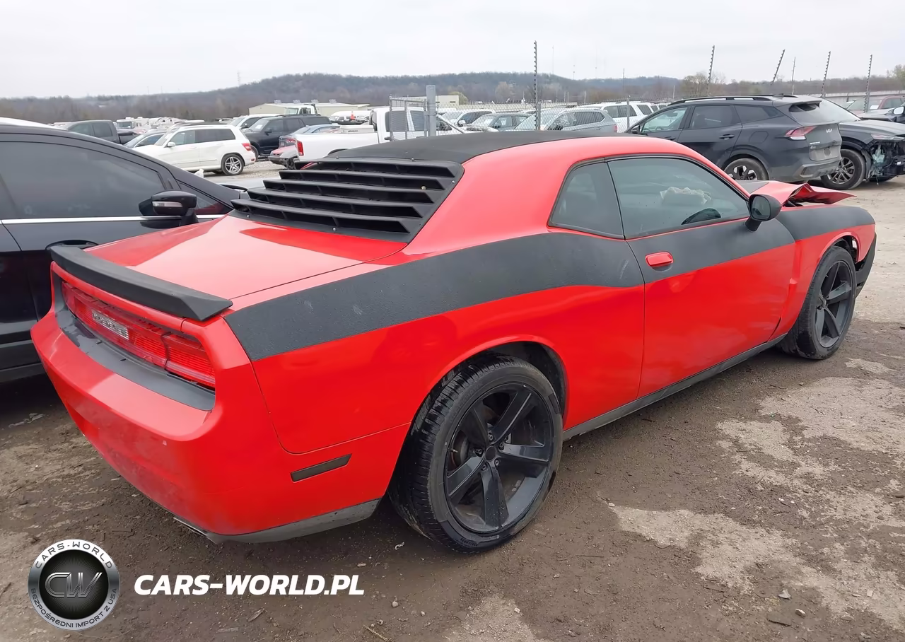 2014 Dodge Challenger Sxt VIN:2C3CDYAG6EH204112 - 4