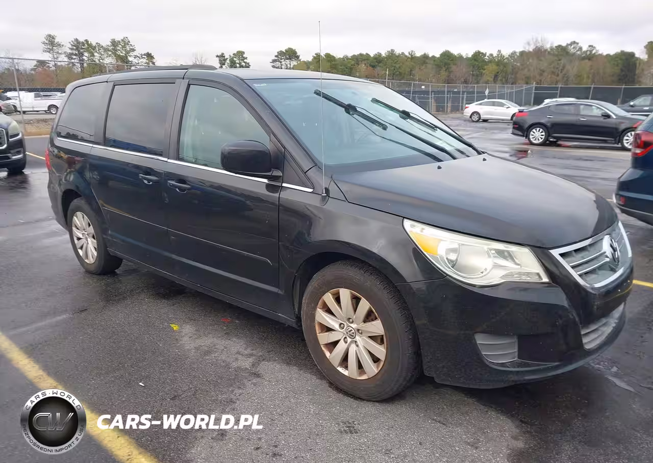 2012 Volkswagen Routan Sel