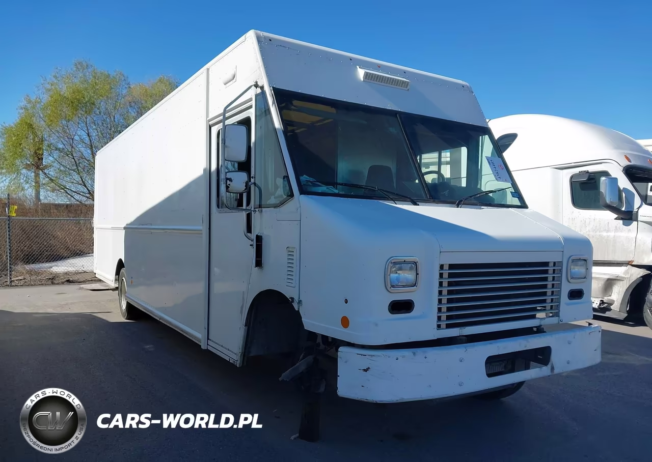 2013 Freightliner Chassis M Line Walk-In Van – zdjęcie 1 z 14