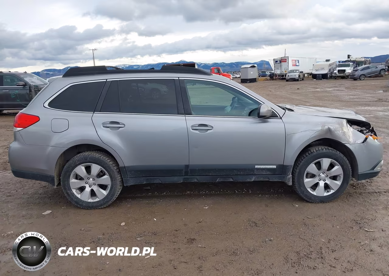 2011 Subaru Outback 3.6R Limited VIN:4S4BREKC5B2368731 - 13