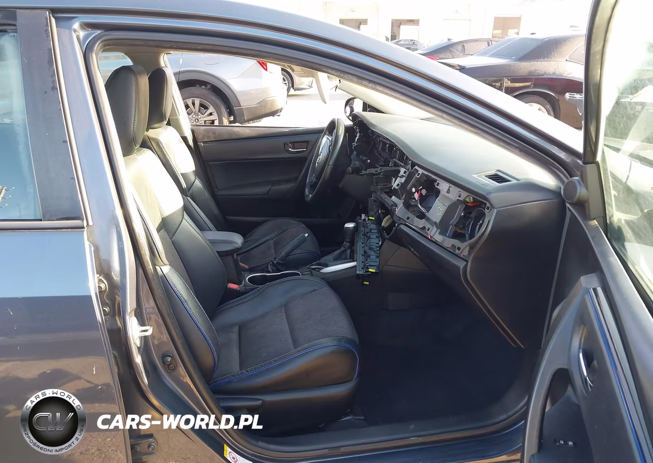 2017 Toyota Corolla Se VIN:5YFBURHE0HP667234 - 5