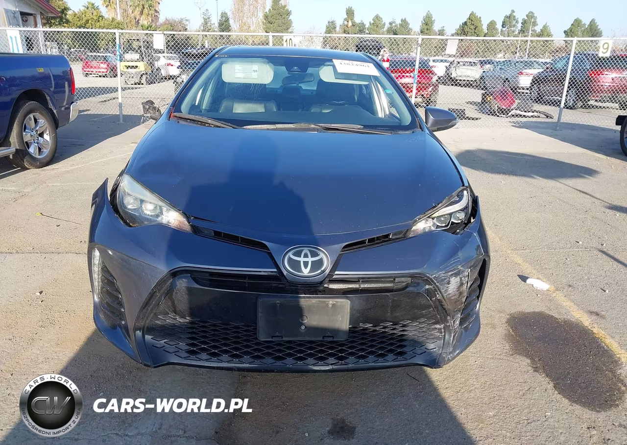 2017 Toyota Corolla Se VIN:5YFBURHE0HP667234 - 6