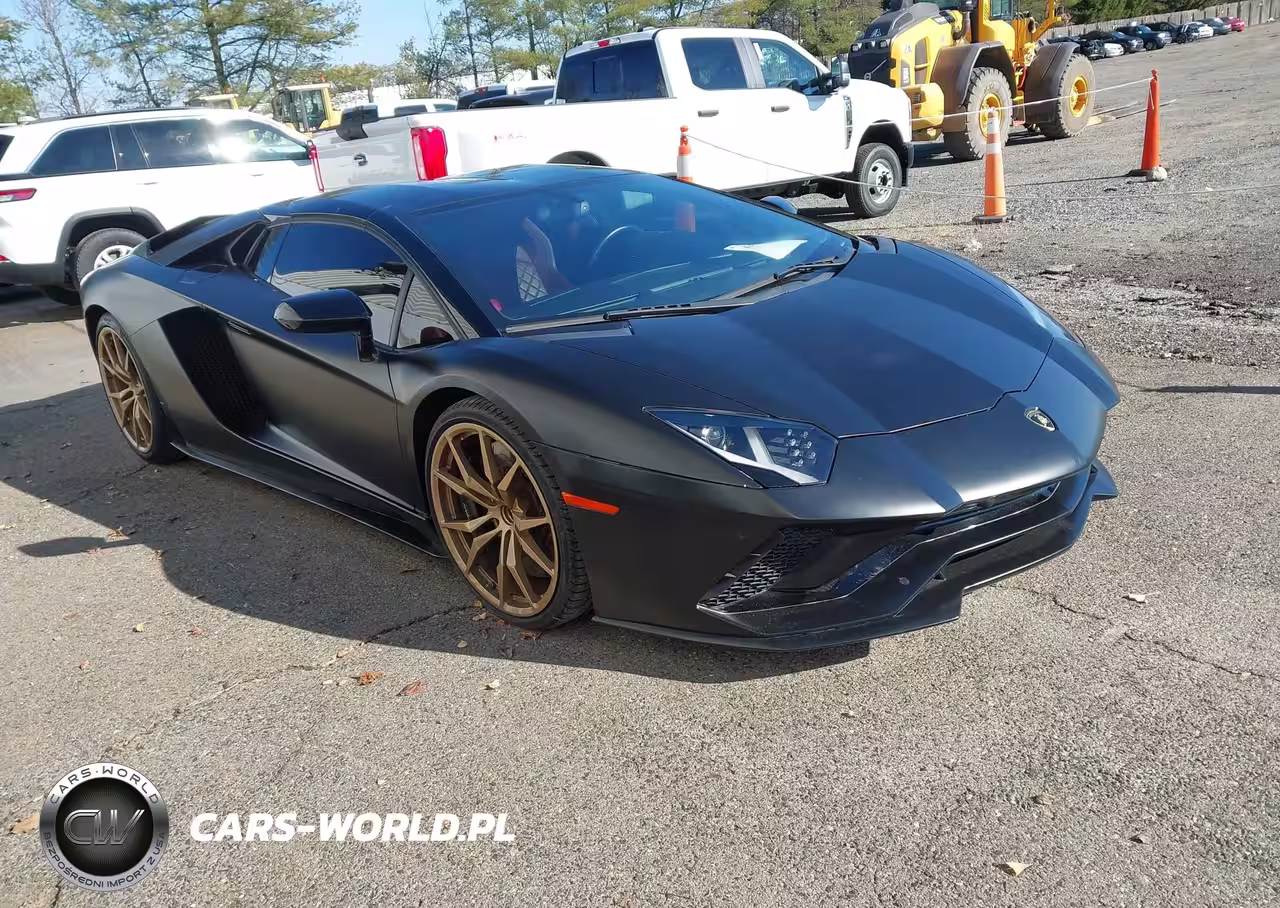 2018 Lamborghini Aventador S