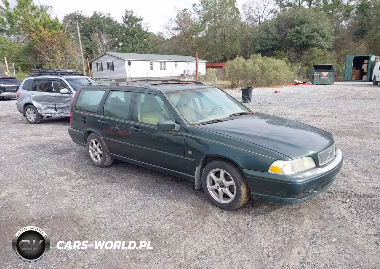 2000 Volvo V70 Se