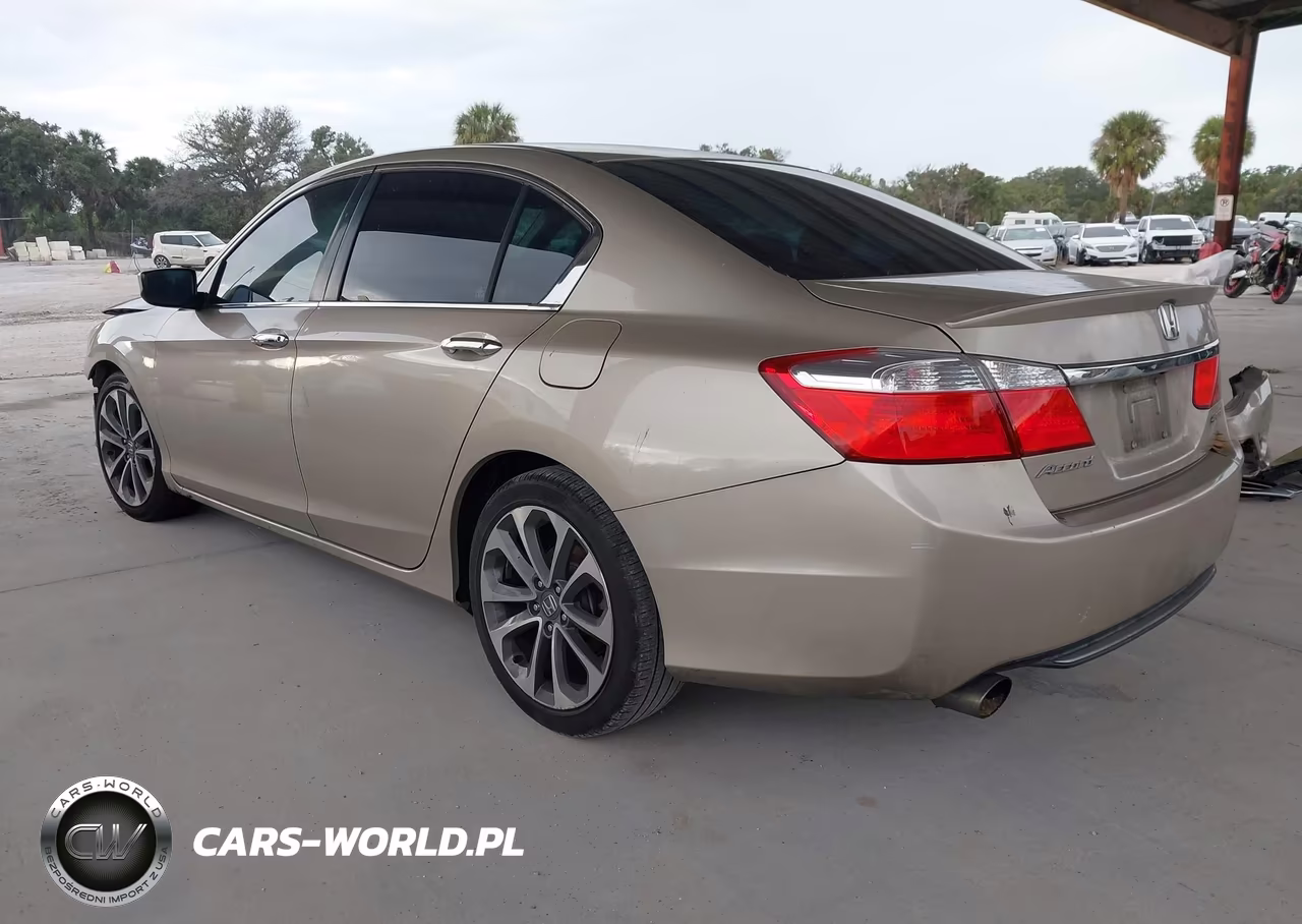 2015 Honda Accord Sport VIN:1HGCR2F56FA063447 - 3