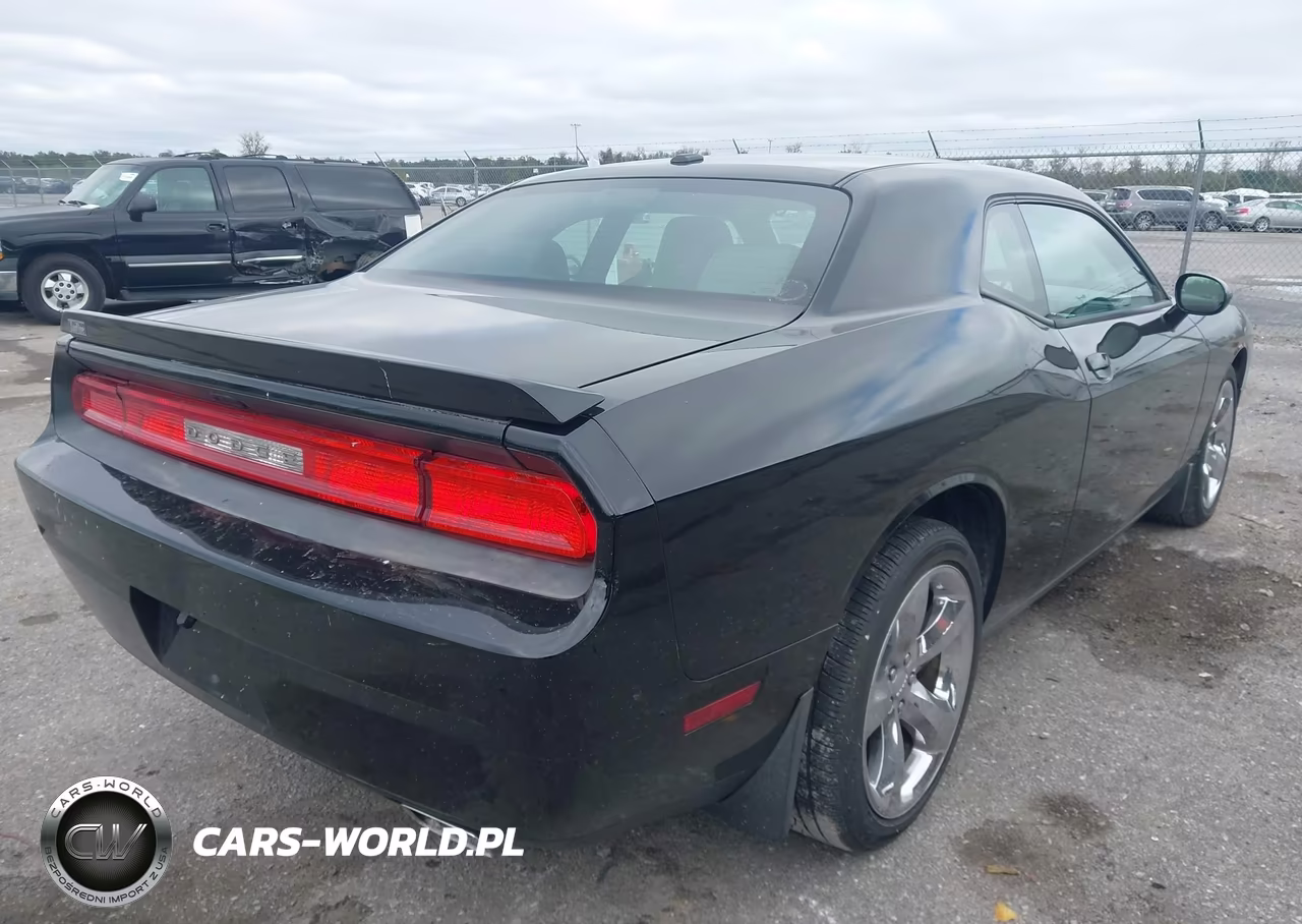 2012 Dodge Challenger Sxt VIN:2C3CDYAG8CH170218 - 4