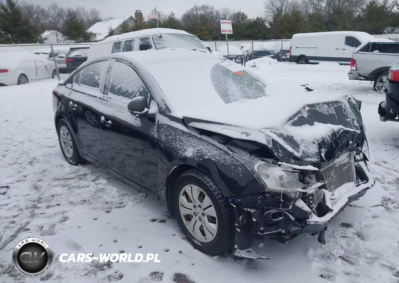 2015 Chevrolet Cruze Ls Auto – zdjęcie 1 z 17