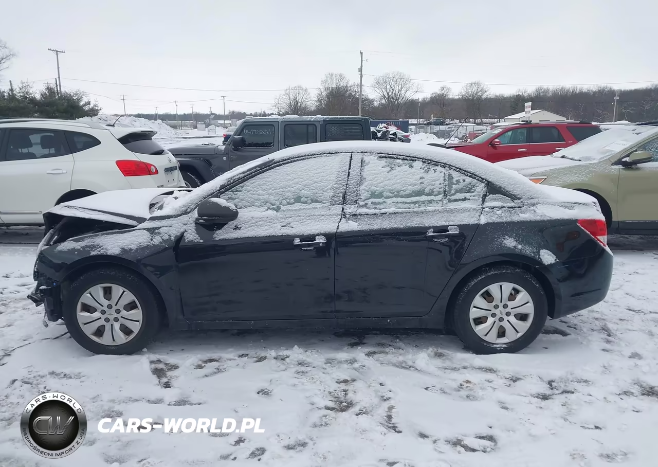 2015 Chevrolet Cruze Ls Auto VIN:1G1PA5SH3F7296832 - 15