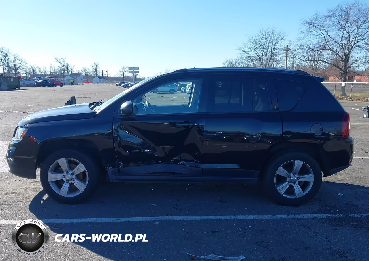 2016 Jeep Compass Sport VIN:1C4NJCBA4GD524619 - 13