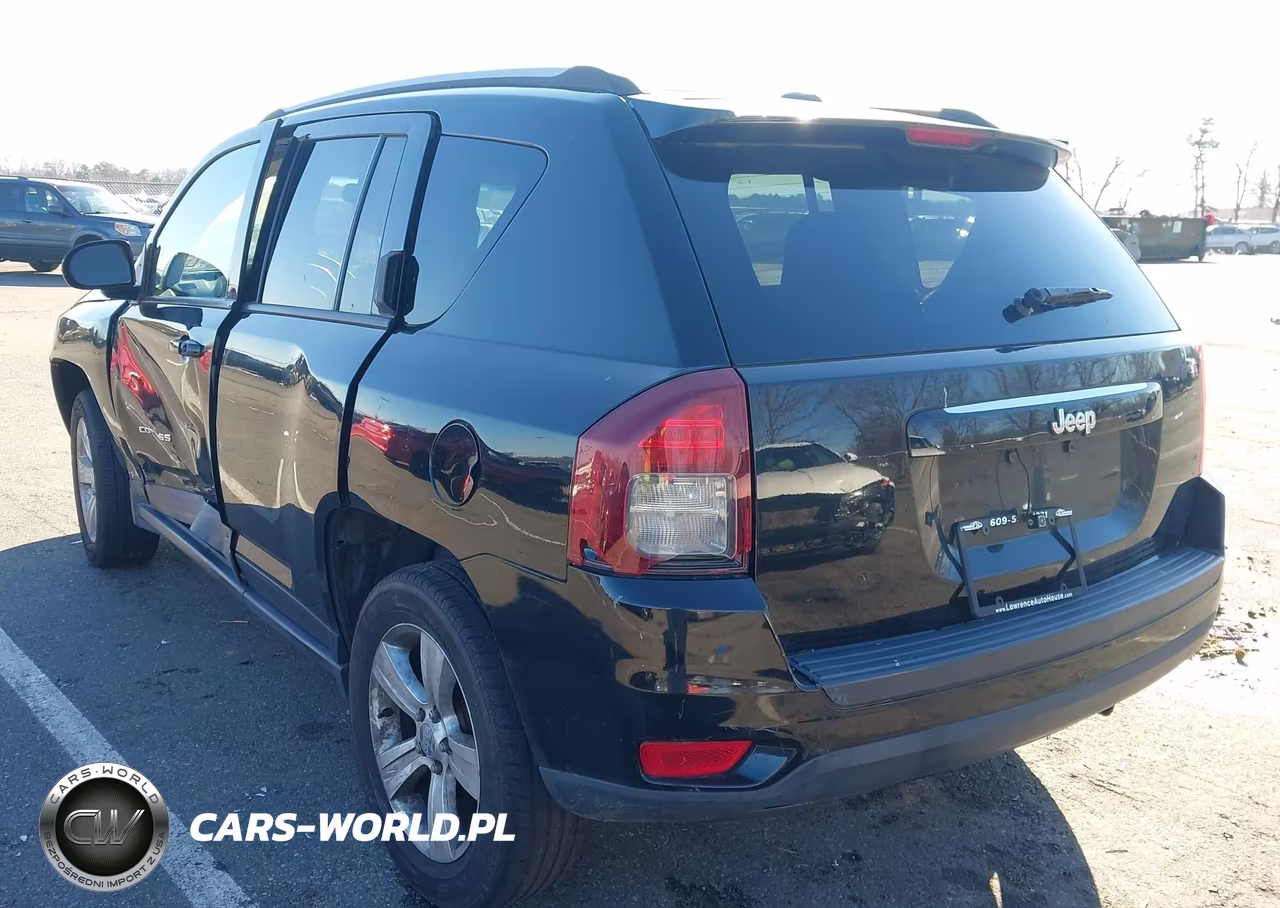 2016 Jeep Compass Sport VIN:1C4NJCBA4GD524619 - 3