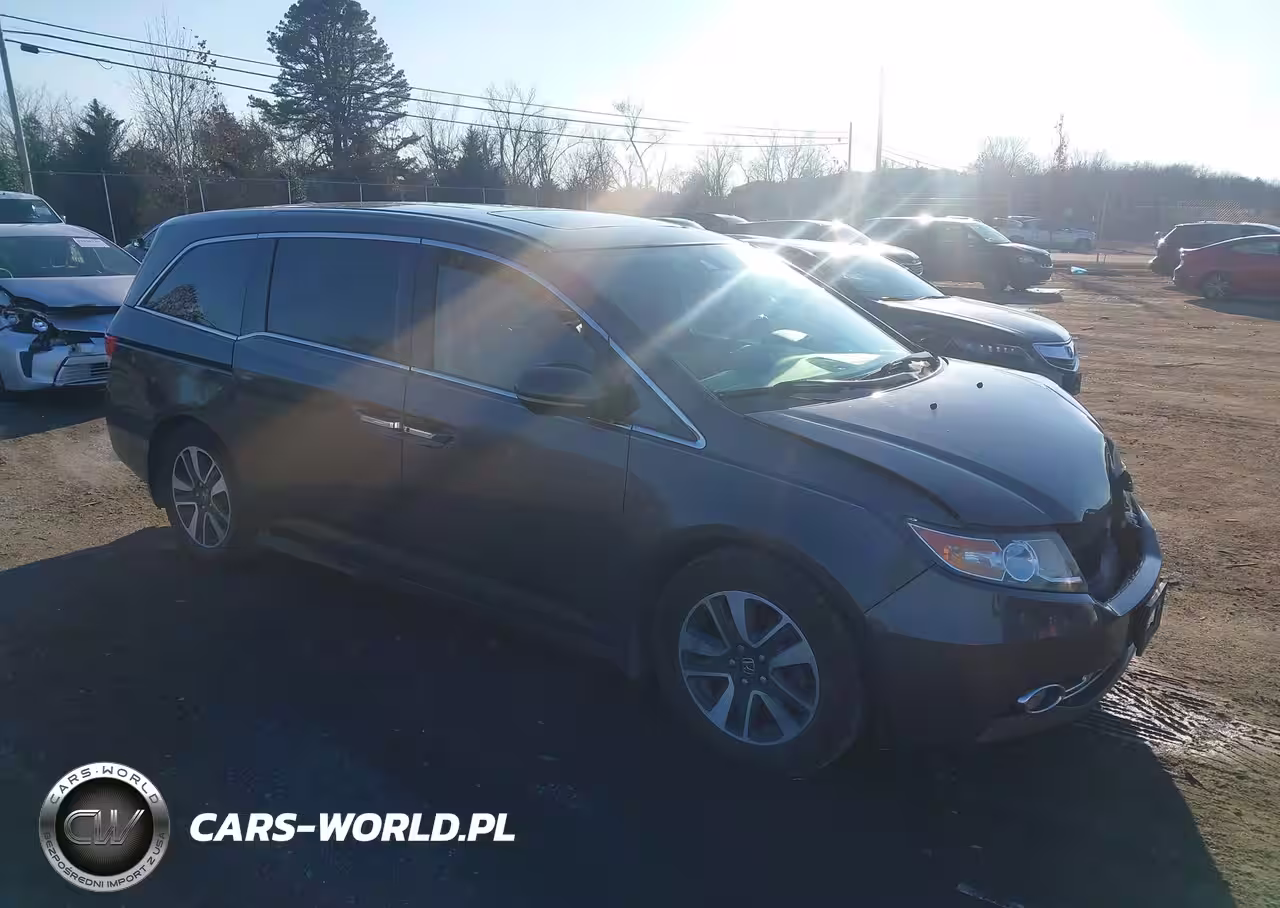 2014 Honda Odyssey Touring-Touring Elite