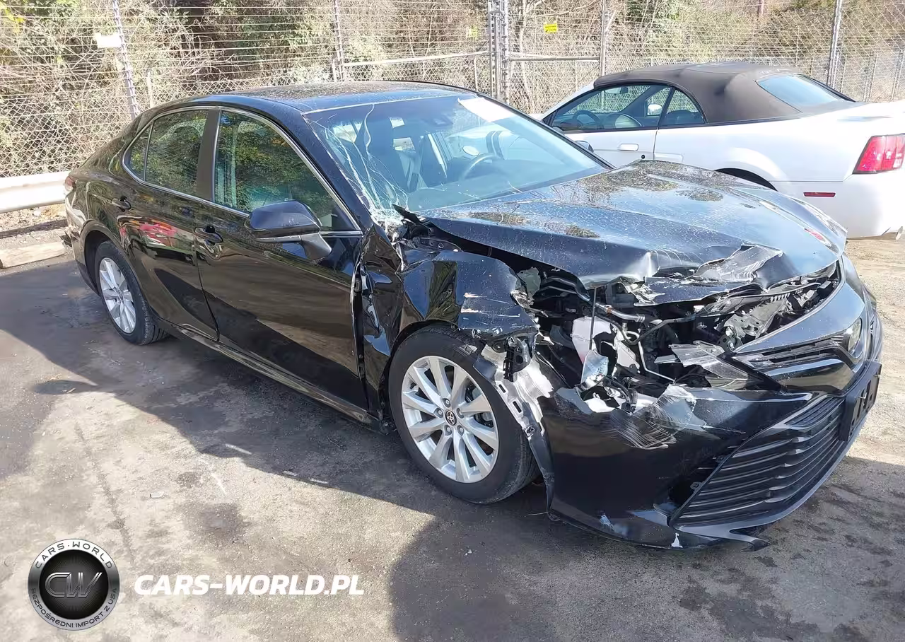 2020 Toyota Camry Le